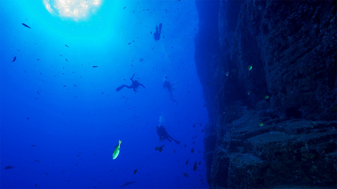 Глубоководное погружение (Deep diving)
